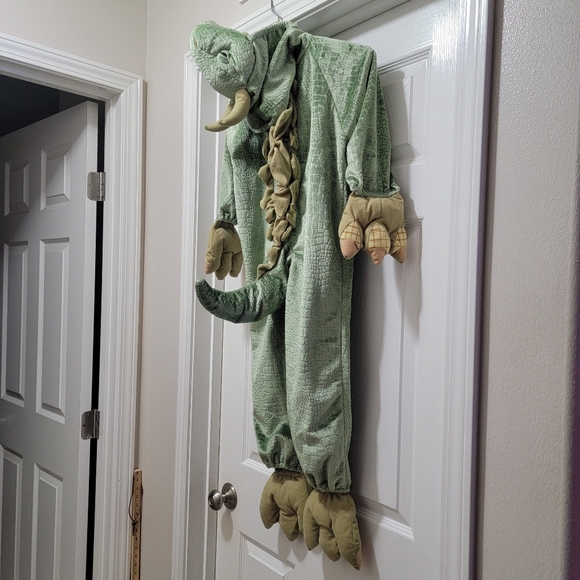 VTG Dinosaur Green Dragon Tail Claws Costume Dress Up Outfit Sz 4T / 44" Length‎ - Picture 7 of 16